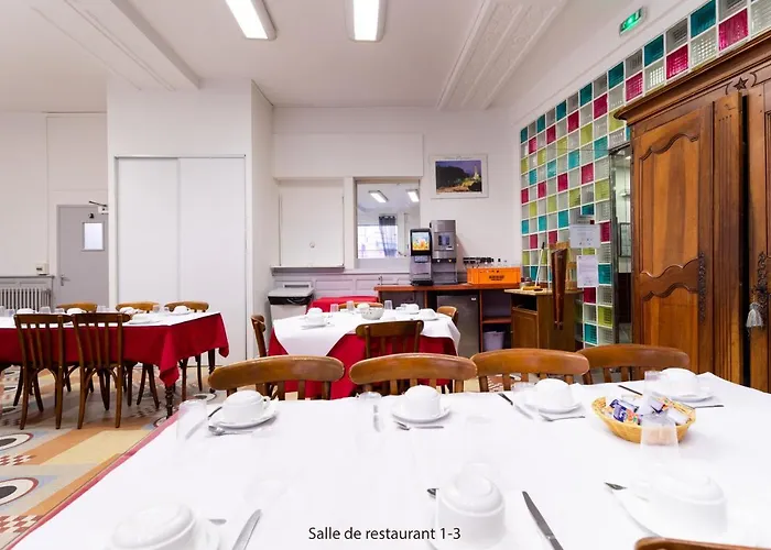 Hotel A La Croix De Malte